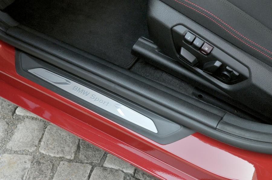  BMW 118i Sport Line 2011 года  (фото 24 из 185)